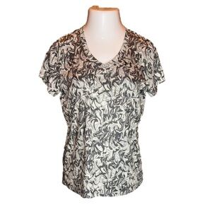 UNDER ARMOUR Shades of Gray Print
Loose Athletic Tee Size L
